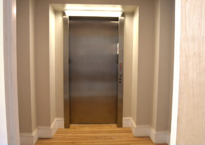 A smarter way to build means a Resolute Elevator.